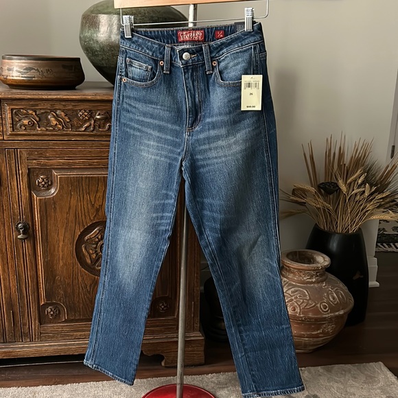Lucky Brand Denim - NWT Lucky Brand Jeans The High Rise Tomboy